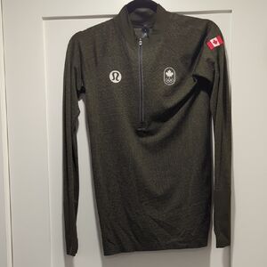 lululemon Women's Dark Green 1/4 Zip Swiftly Olympic Team Canada Sz 6